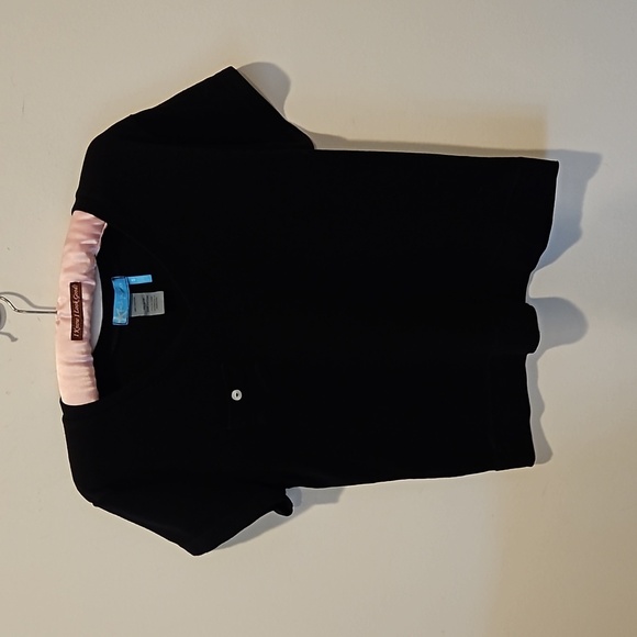 FRESH PRODUCE WOMEN'S BLACK SHORT SLEEVED V-NECK T-SHIRT SIZE MEDIUM - Picture 1 of 7